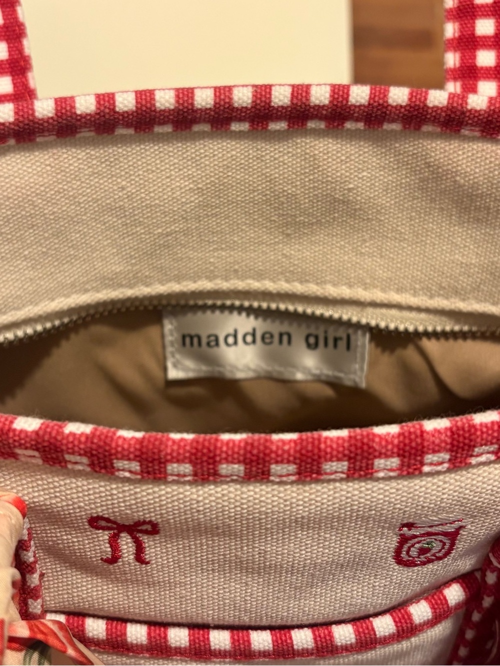Madden girl  Red Gingham Strawberry Accent Mini Satchel - Picture 8 of 11